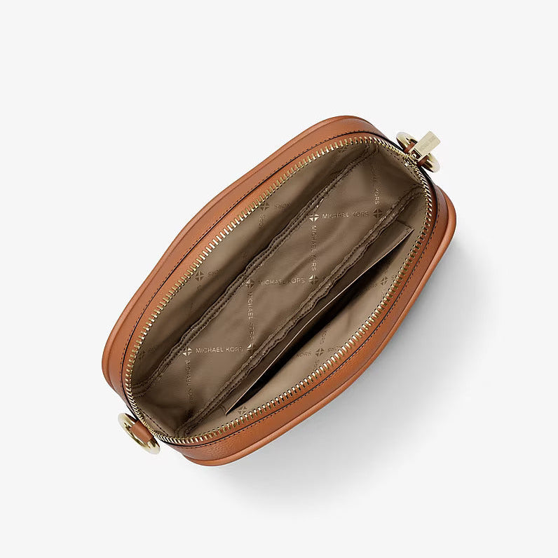 Jet Set Travel Small Camera Crossbody Vainilla